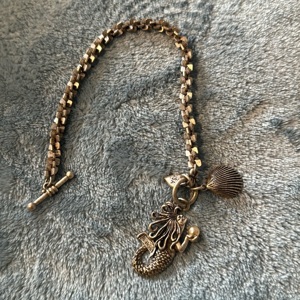Mermaid bracelet